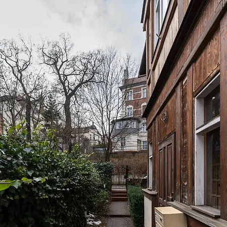 Apartamento Host Garden *